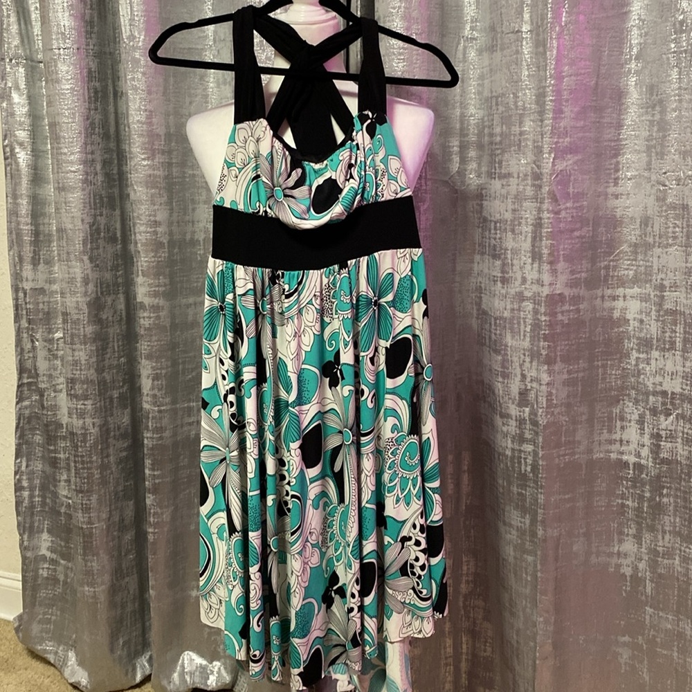 Cute strapless dress size small